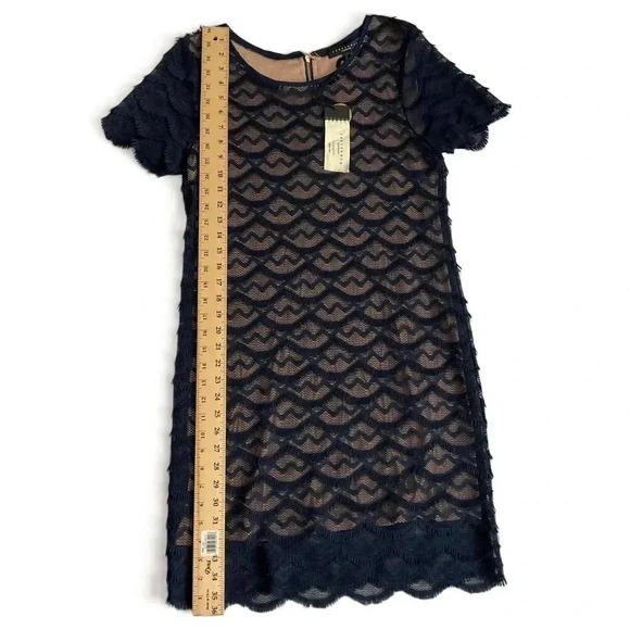 NWT Sanctuary Navy Blue Short Sleeve Lace Knee Length Sheath Dress‎ Medium - Picture 5 of 8